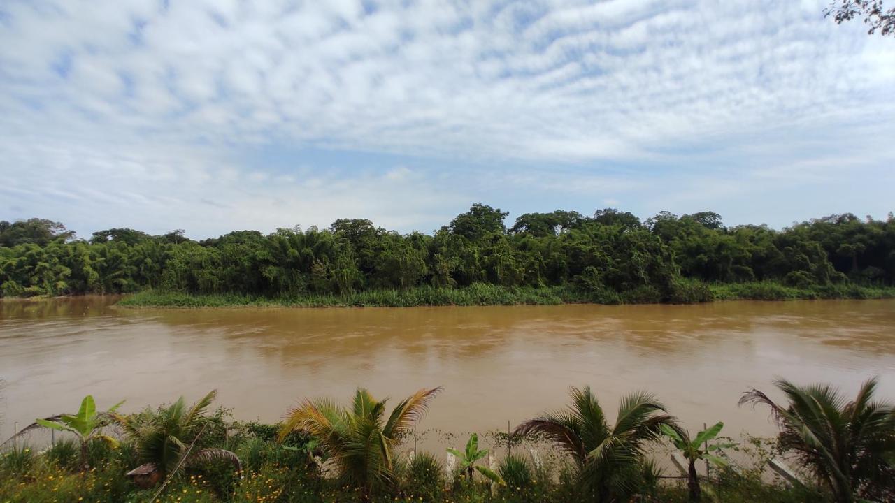 Homestay Dat Viet Cat Tien Bagian luar foto